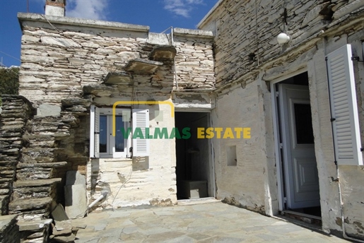 (Продава се) Жилищен имот Самостоятелна къща || Циклади/Андрос-Кортио - 227 кв.м, 2 Спални, 110.000€