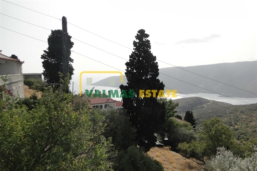 (For Sale) Residential Detached house || Cyclades/Andros-Korthio - 205 Sq.m, 1 Bedrooms, 165.000€