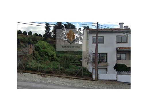 Field with 322sqm of area for construction of Villa - Valbom, Gondomar