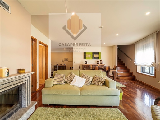 Fabulous V3 Duplex Floor Villa with Terrance, Garage spaces ans Storage - Praia da Madalena