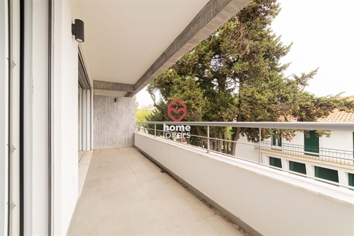 To Buy T3+1 Duplex | Carcavelos | Centre