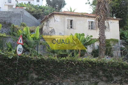Sanierungsbedürftiges Haus in Funchal €750.000,00