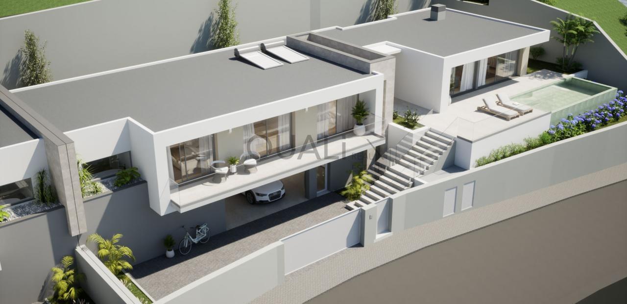 3-Bedroom Semi-Detached Villa with infinity pool in Arco da Calheta, Calheta