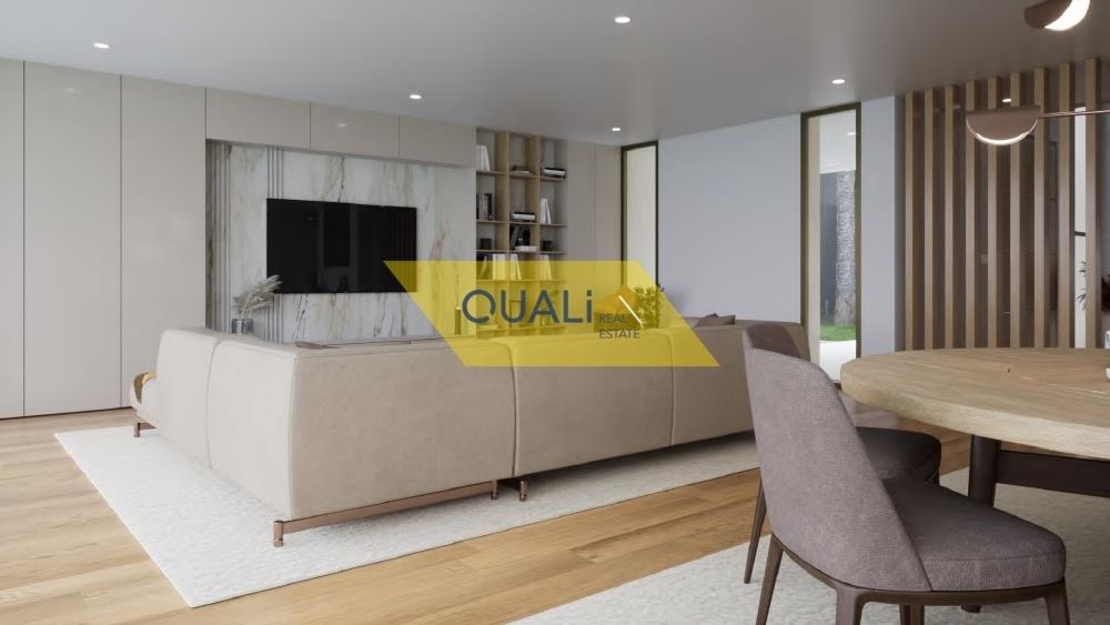 House in Vargem, Calheta & 124 Villa D