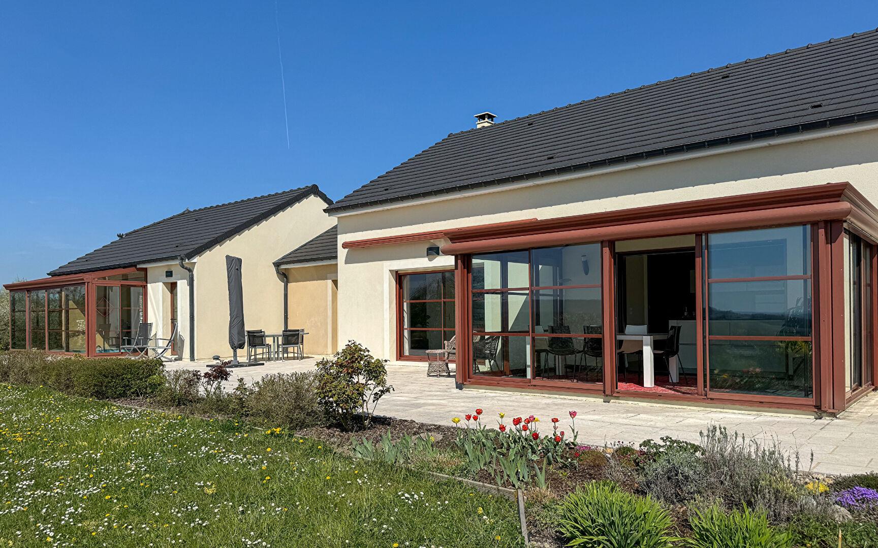 Maison d'ARCHITECTE Dominant La Campagne
