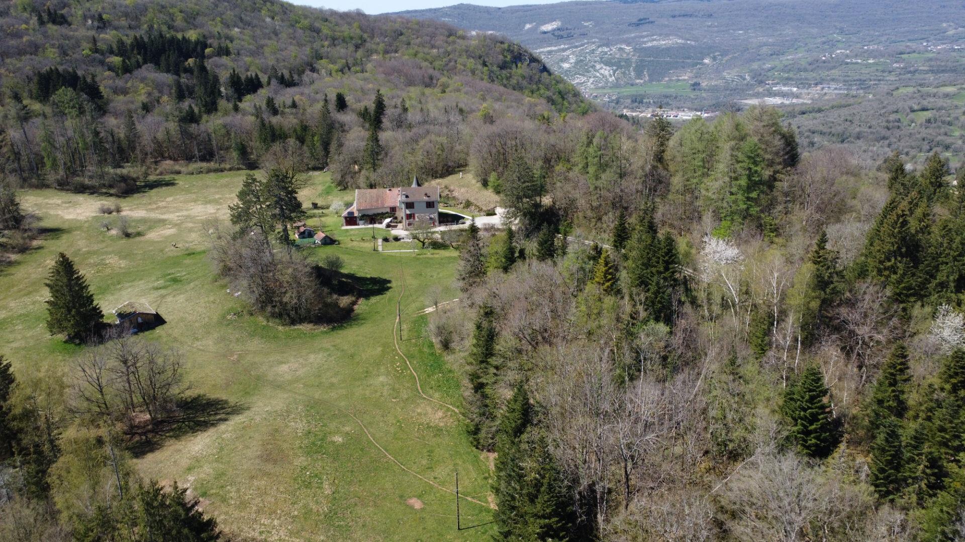 Maison d'hôtes avec domaine forestier à Martigna