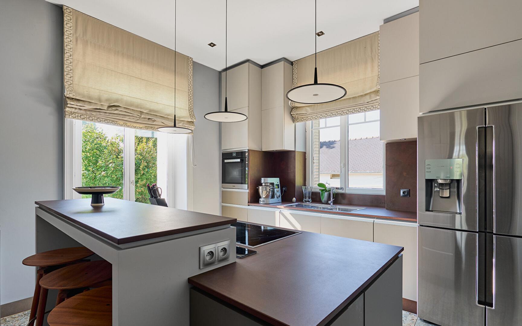 Prestigious villa on the heights of Vesoul