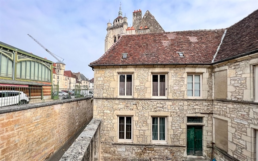 Hôtel particulier du XVIIème à Dole - Secteur sauvegardé