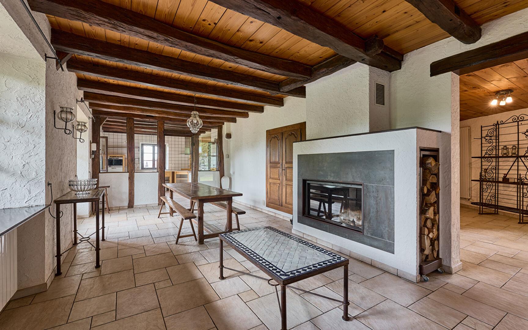Ferme Comtoise 1717 Superbement Restaurée
