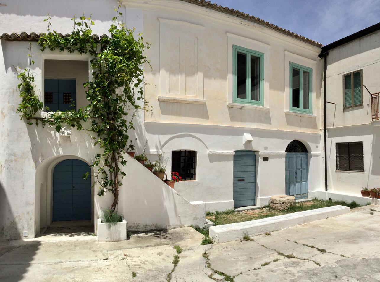 Caracterhouse in Calabria with garden