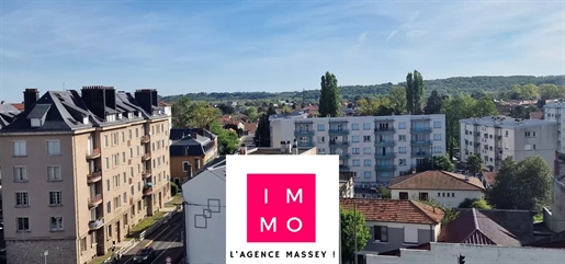 Marcadieu / Arsenal sector: Apartment T4 95m2 + 2 balconies