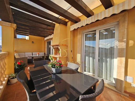 Penthouse de 3 chambres orienté plein sud à Lagos, Algarve, Portugal