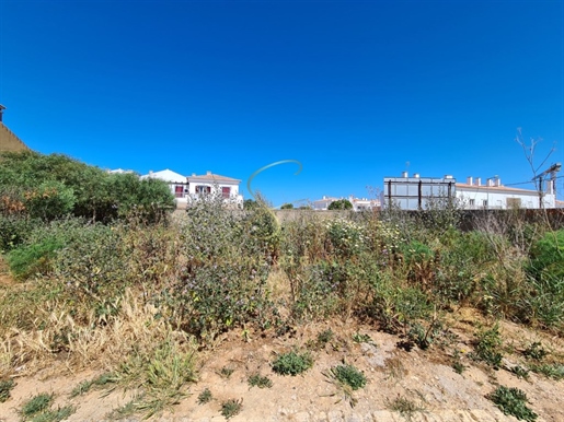 Plot of land for construction of villa in Burgau, Lagos, Algarve, Portugal