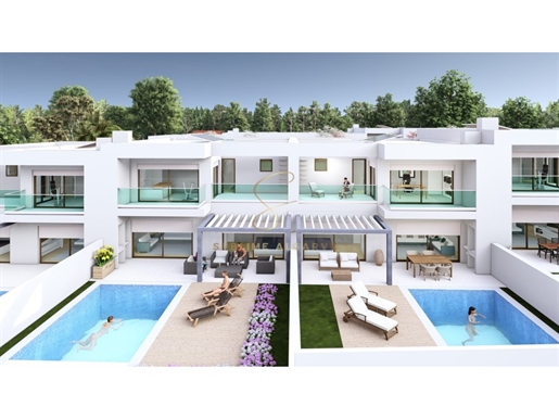 New modern villa with pool and garage in Almádena, Praia da Luz, Algarve