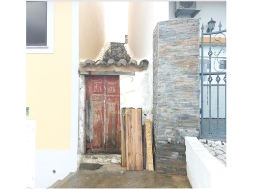 Maison en ruine avec projet approuvé à Bensafrim, Lagos, Algarve, Portugal