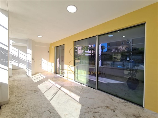 Appartement neuf avec piscine à Lagos, Algarve