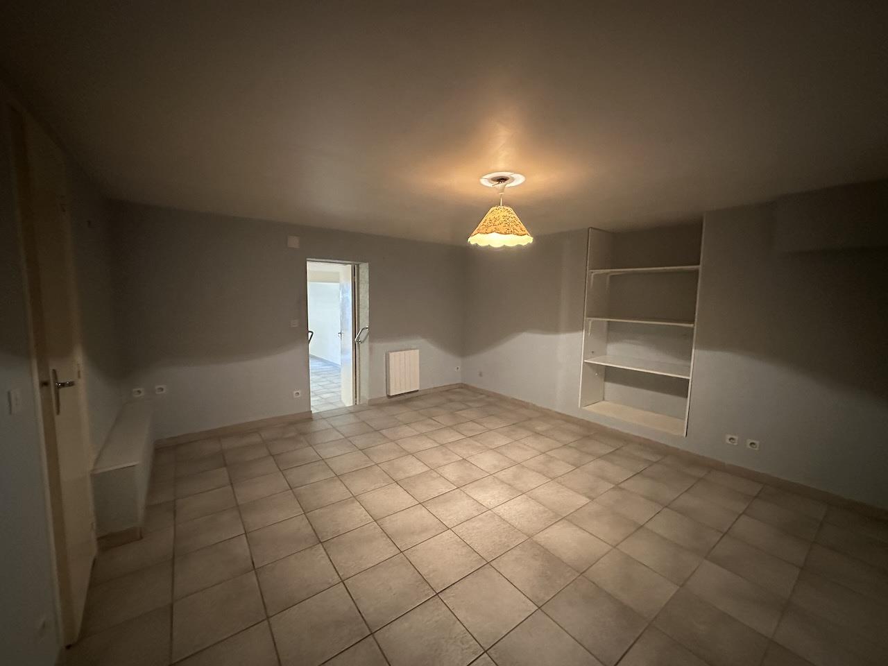 Immeuble locatif, centre ville proche commerces
