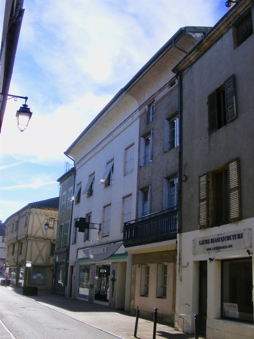 Rental Building City Center