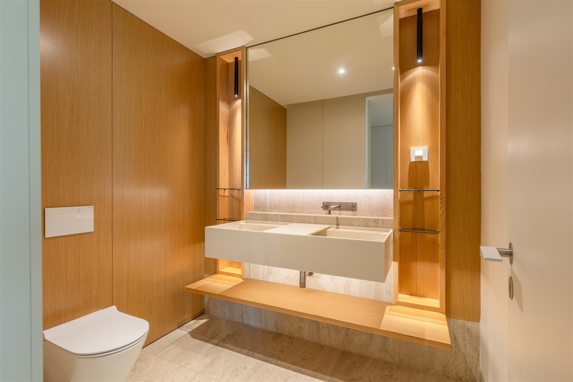 Savoy Residence Monumentalis - 3 bedroom Apartment with private swimming pool!