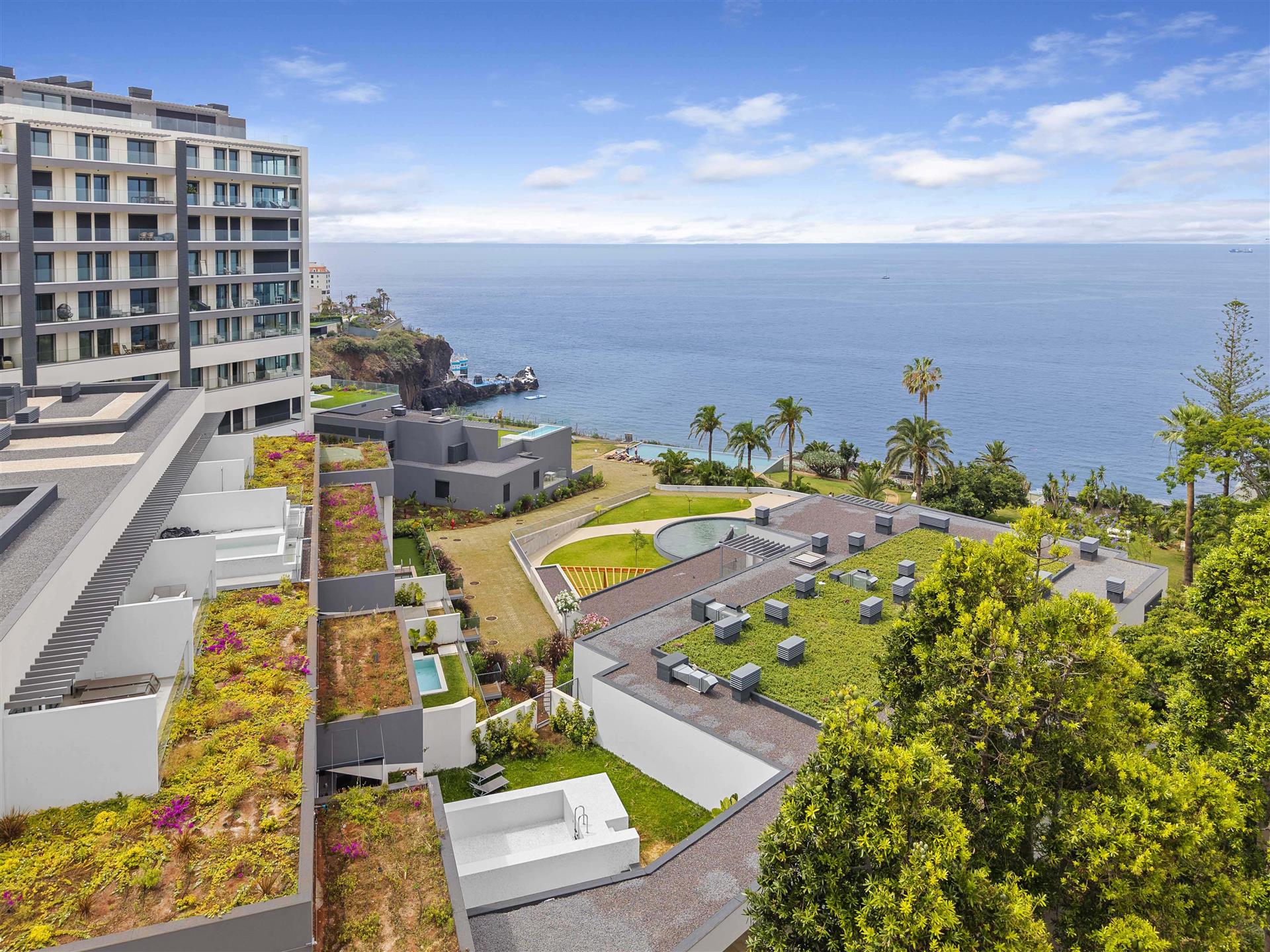 Apartamento T3 de Luxo com Piscina Privativa - Madeira Acqua Residences!
