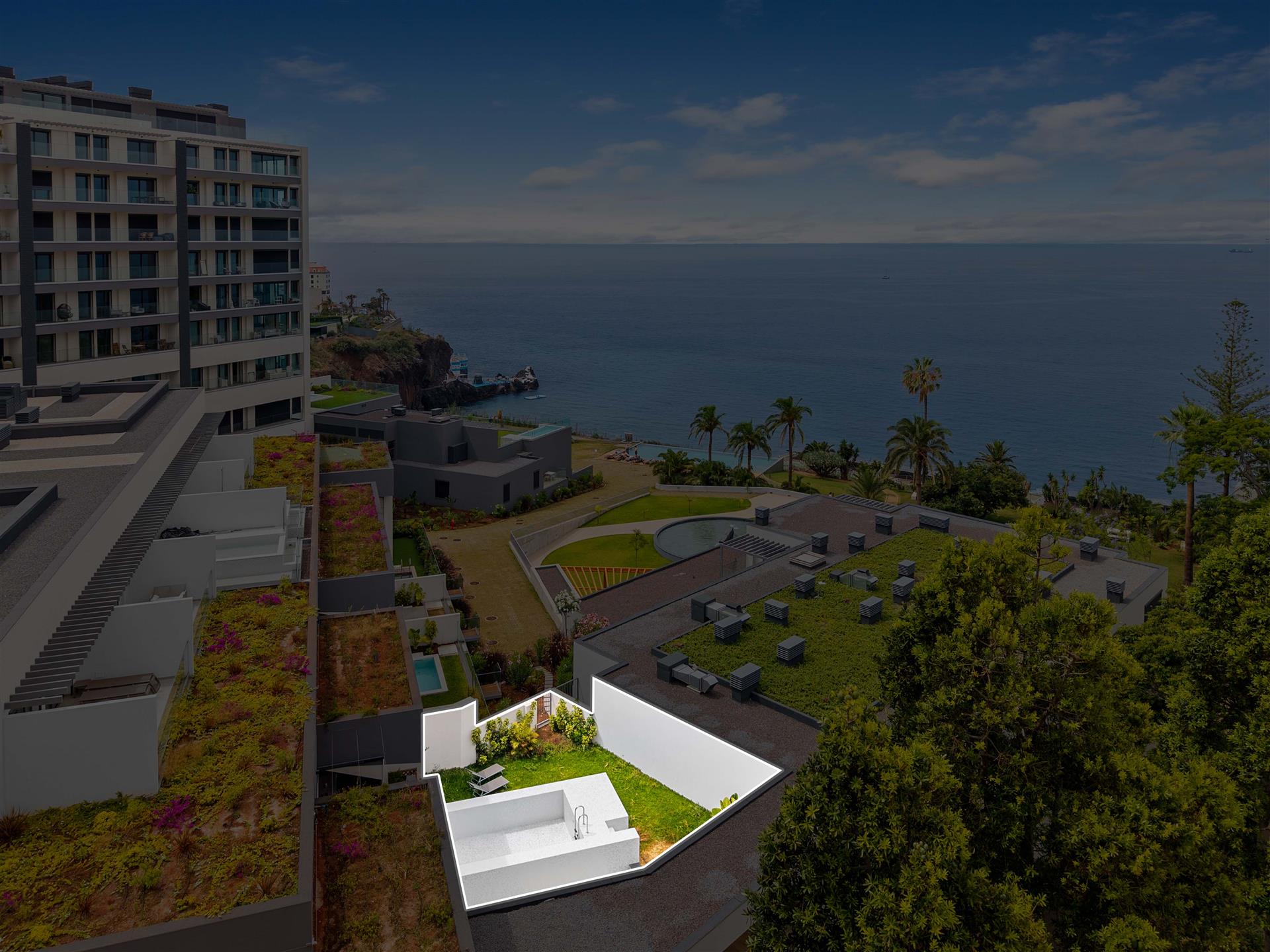 Apartamento T3 de Luxo com Piscina Privativa - Madeira Acqua Residences!