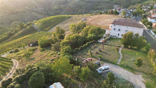 Résidence historique sur les collines d’Oltrep&oacute Pavese