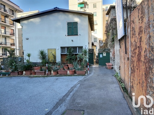 Dom wolnostojący / Willa na sprzedaż 100 m² - 3 sypialnie - Genua