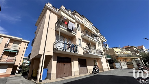 Sale Apartment 60 m² - 2 bedrooms - Loano