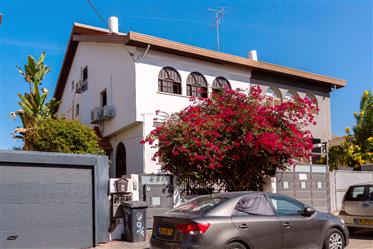 Villa zum Verkauf in bester Lage in Rishon Lezion