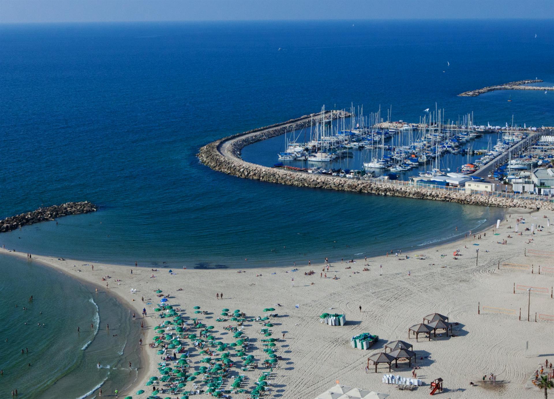 Seaside Land To Build A Luxury Building Hayarkon, Tel-Aviv 