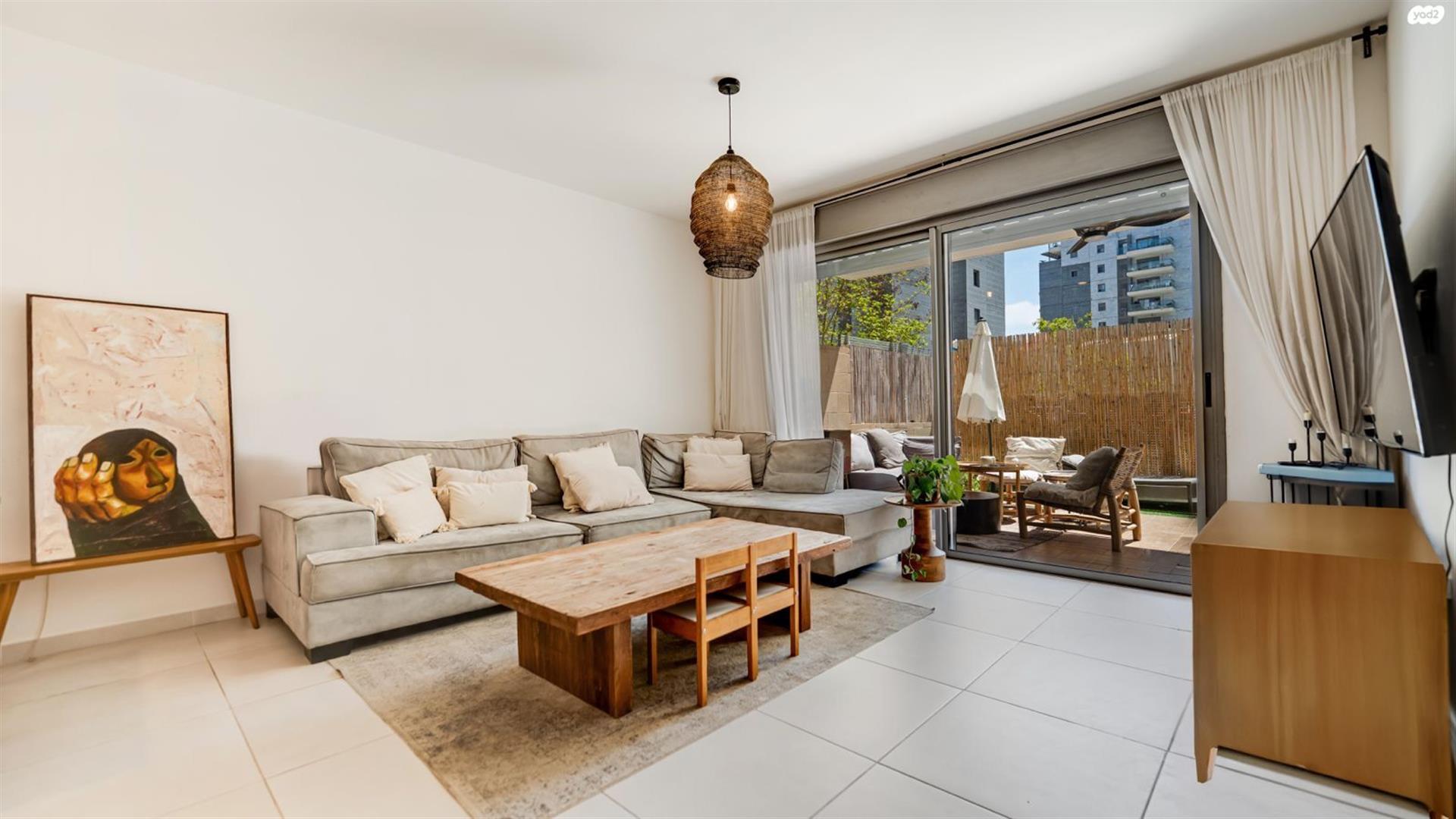 4-Room Garden Apartment Glil-Yam, Herzliya 