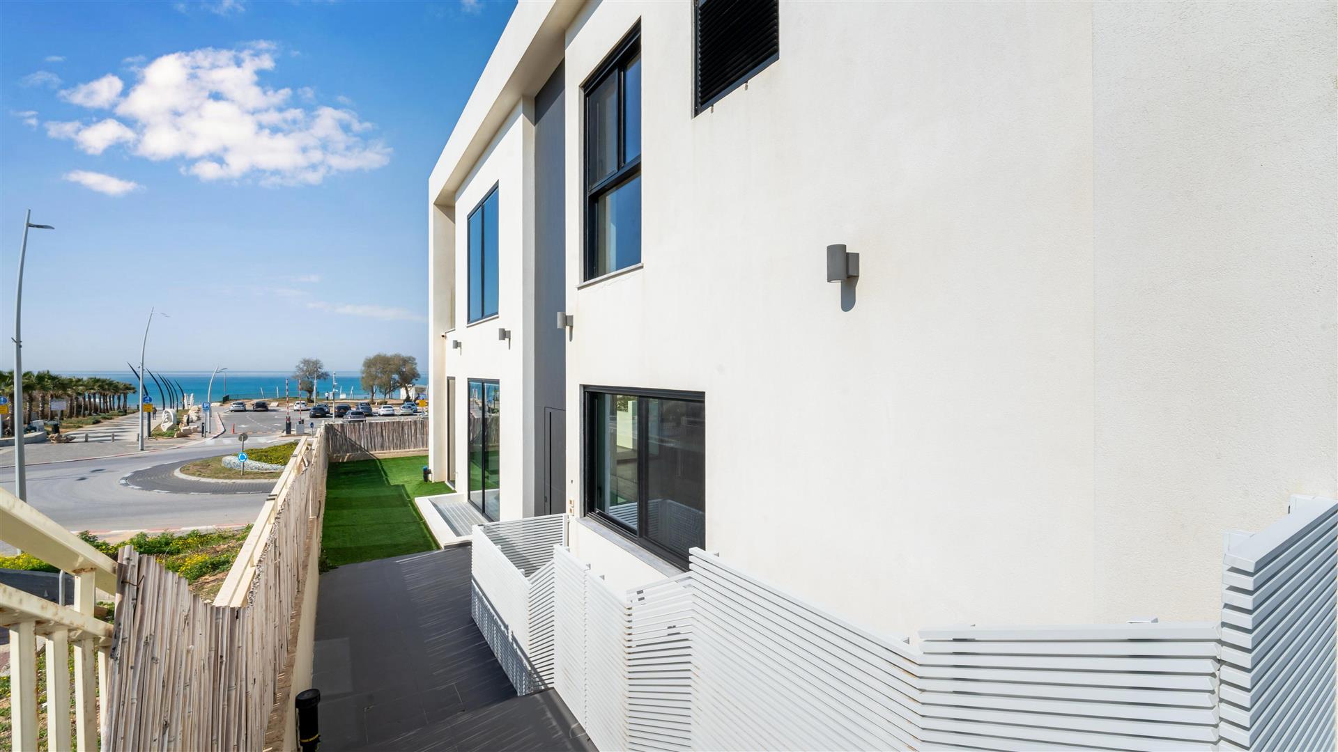 Luxury House For Sale With Seaview- Hadera 