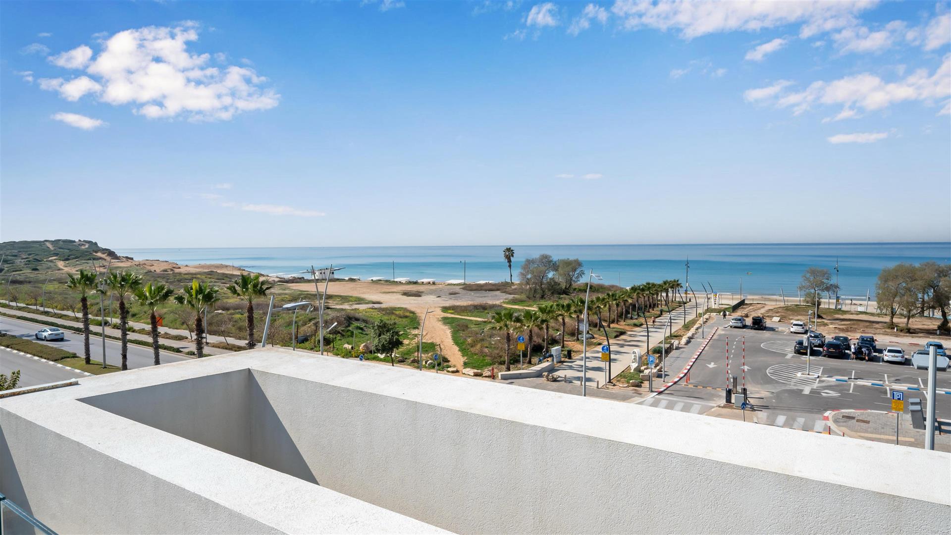 Luxury House For Sale With Seaview- Hadera 