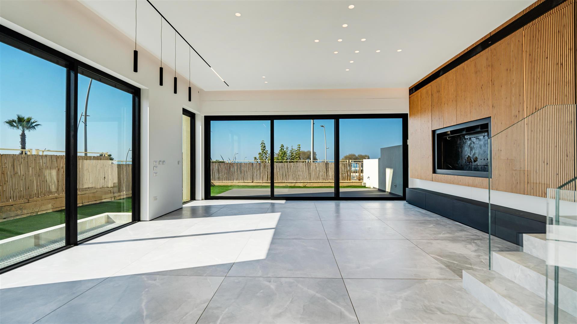 Luxury House For Sale With Seaview- Hadera 