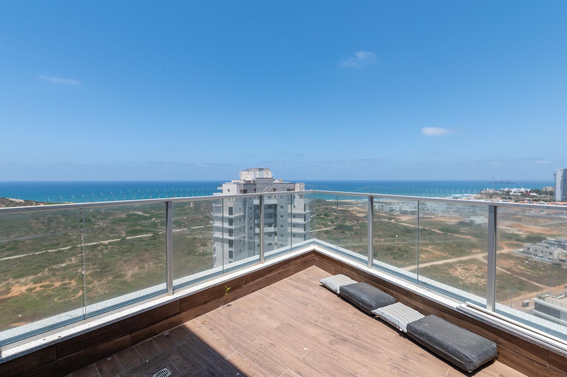 Gorgeous Seaview Penthouse For Sale Hadera 
