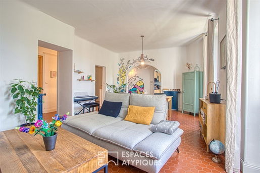 Haussmannian apartment in the heart of the city