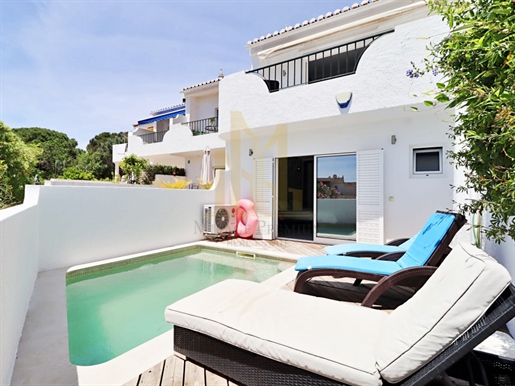 Immaculate 2 bedroom villa with pool and sea views in Praia da Luz, Lagos.