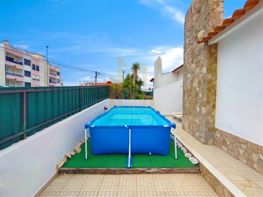 New Luxury 4 Bedroom Villa with Panoramic Sea Views, Swimming Pool, Garden and Covered Parking for 3