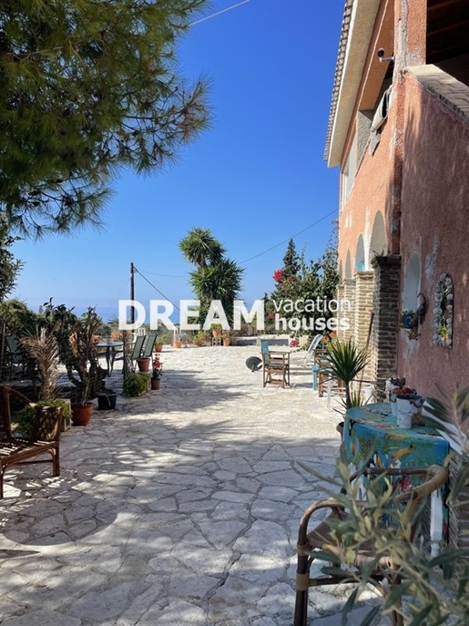 (For Sale) Residential Residence complex || Zakynthos (Zante)/Laganas - 194 Sq.m, 4 Bedrooms, 300.00
