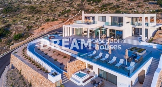 (Te koop) Residentiële villa || Prefectuur Zakynthos/Elatio - 365 m², 4 slaapkamers, 2.600.000€