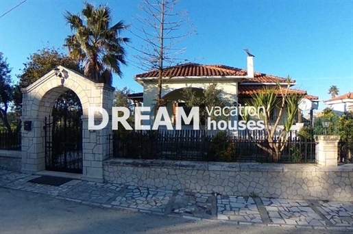 (Te koop) Residentiële villa || Prefectuur Zakynthos/Laganas - 219 m², 3 slaapkamers, 260.000€