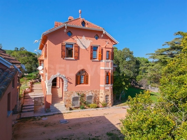 Wunderschönes historisches Herrenhaus nahe dem Zentrum von Sant Feliu de Guíxols