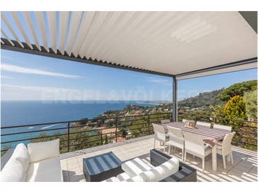 Charmante villa avec vue imprenable sur la mer à Cala St. Francesc