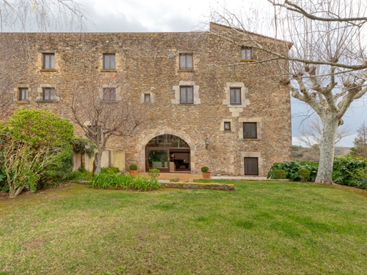 Dream house in the heart of the Empordà