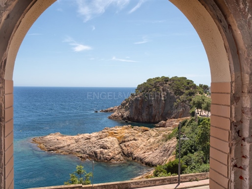 Historic Villa Restored by the Sea