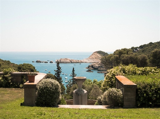 Magnifique villa avec vue sur la mer à Begur