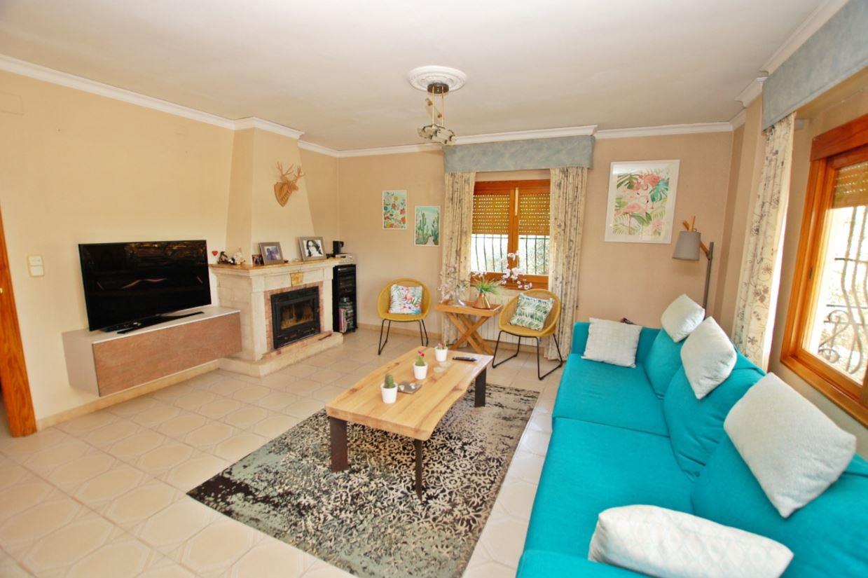 Rustic style Villa withe a large plot