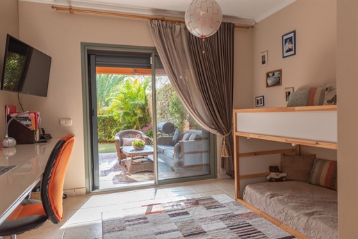 Apartment in Benahavis, Costa del Sol