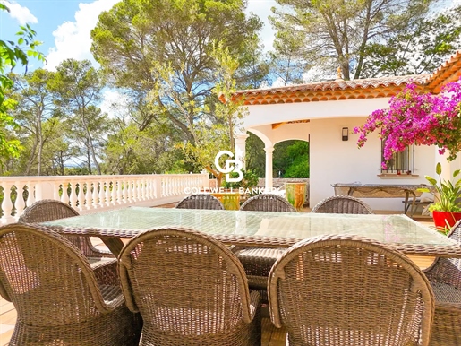 Puget/Argens - Villa 245 m² - terrain 5137 m²