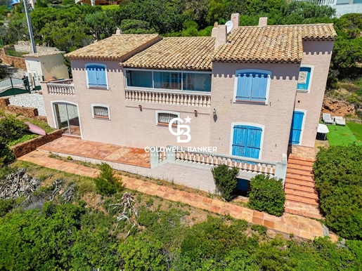 Saint Raphael - 212m² Villa with Sea View